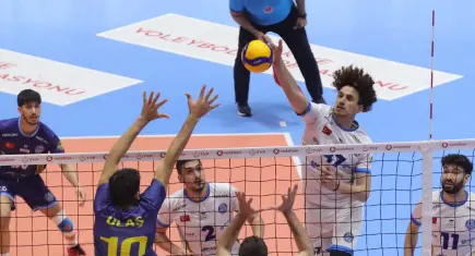 Arkas Spor yarı finalde sahaya çıkıyor