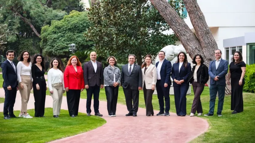 Ekonomi Muhabirleri Derneği İzmir Şubesi, yeni dönem için hazırlanıyor haberinin görseli