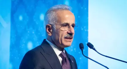 Bakan Uraloğlu: Hürmüz’deki Türk gemileri için temaslar sürüyor