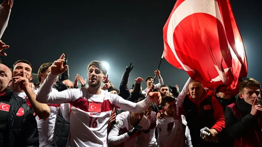 Dünya Kupası'na katılma hakkı kazanan A Milli Takımı'na tebrik mesajları haberinin görseli