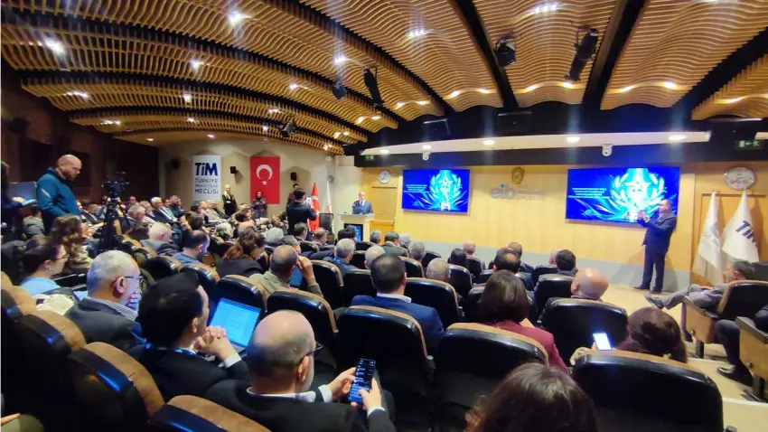 Ege Hububat Birliğinde Muhammet Öztürk güven tazeledi  haberinin görseli