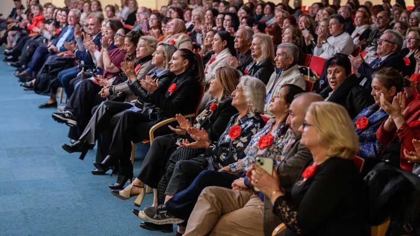 Otizme Farkındalık konseri İzmir’de güçlü mesaj verdi haberinin görseli