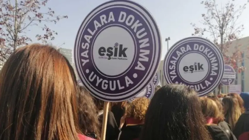 EŞİK’ten doğum izni eleştirisi: Aileci ve ataerkil politikaların bir devamı haberinin görseli