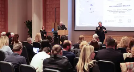 Yunanistan kapı vizesini 1 yıl daha uzattı