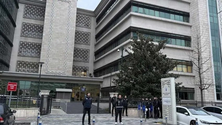 Başkan Mustafa Bozbey ve 56 şüpheli adliyeye sevk edildi haberinin görseli