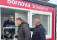 Bornova’da otobüs duraklarında sıcak çorba hizmeti