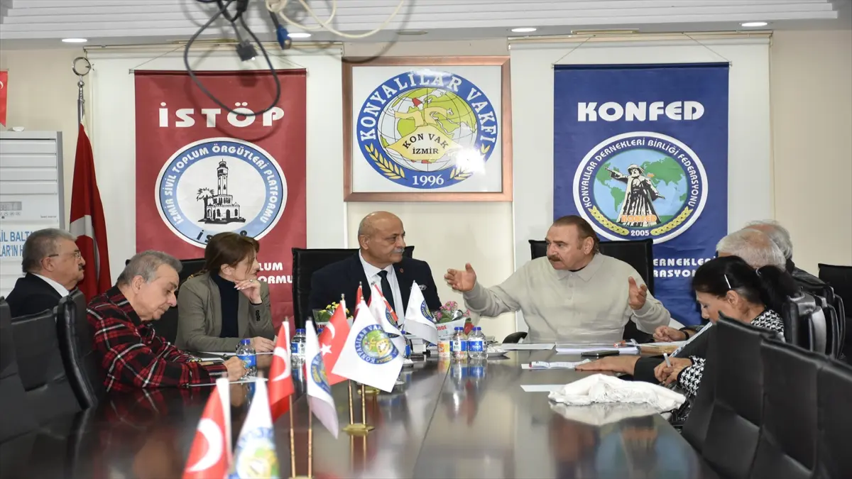 İzmir Sivil Toplum Örgütleri Platformu'ndan körfezin temizliği için rapor görseli