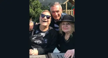 Mehmet Ali Erbil’in annesi İzmir’den son yolculuğuna uğurlandı