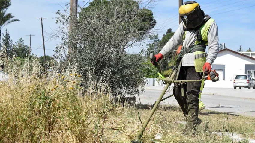 Yaz ayları öncesi Lefkoşa genelinde kapsamlı temizlik başladı haberinin görseli