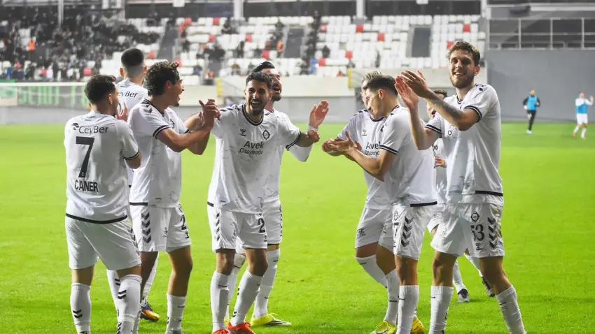 Altay, kritik maçta İzmir Çoruhlu ile karşılaşacak haberinin görseli