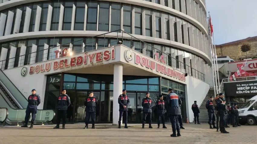 Bolu Belediye’sinde operasyon: 3 kişi gözaltında haberinin görseli