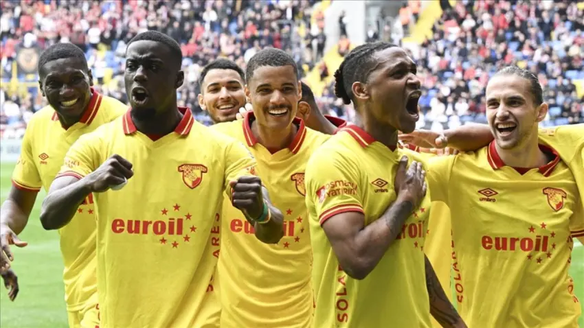 Göztepe Ankara’dan 3 puanla döndü: Gençlerbirliği’ni 2-0 yendi haberinin görseli