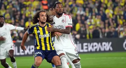 Derbide korkutan sakatlık: Beşiktaşlı Amir Murillo hastaneye kaldırıldı