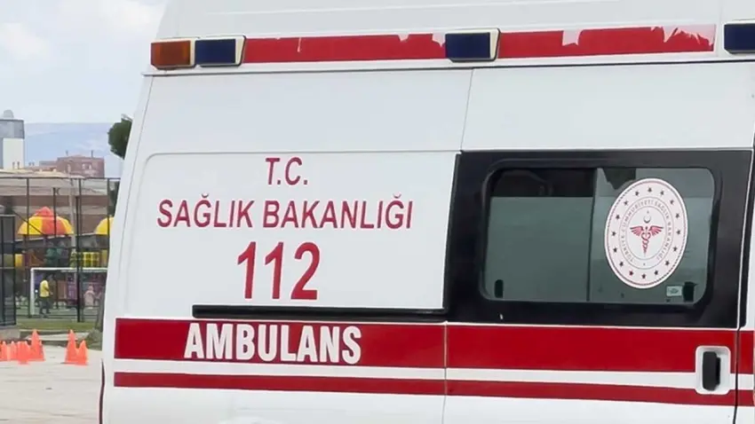 Fabrikada yükleme platformu çöktü:Ölü ve yaralı var haberinin görseli