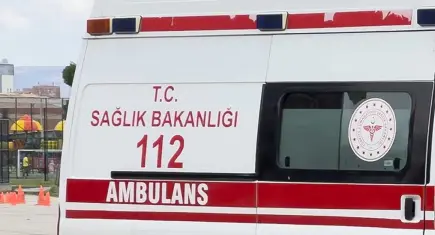 Fabrikada yükleme platformu çöktü:Ölü ve yaralı var