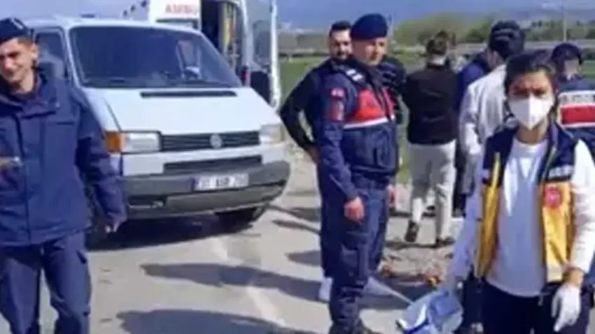 İşçi servisiyle minibüsün çarpıştı:Çok sayıda yaralı var haberinin görseli