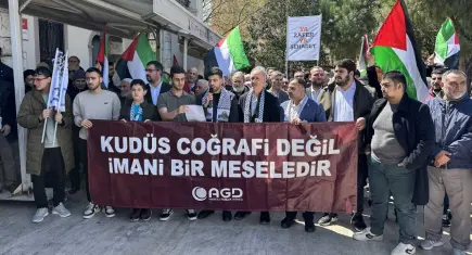 İzmir’de İsrail protestosu