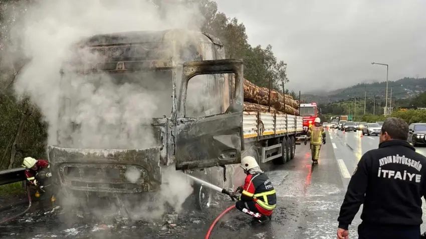 İzmir haber: Aydın Otoyolu’nda tır yandı haberinin görseli
