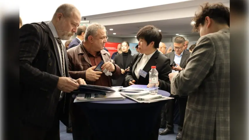 İzmir ve Qingdao arasında ticaret köprüsü haberinin görseli