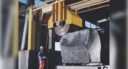 Kınık’ın Coğrafi İşaretli Taşı Avrupa Meydanlarına İmzasını Atıyor