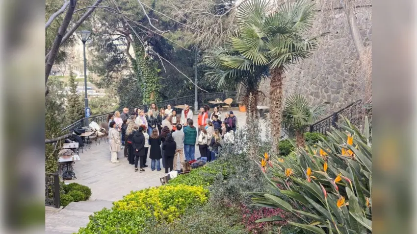 Şato’da sağlıklı yaşam rüzgarı: Kamusal alan ve hareket masaya yatırıldı haberinin görseli