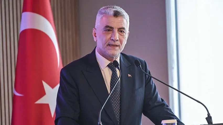 Bakan Bolat: Hürmüz'den gidemeyen ürünler boru hatları ve karayoluyla taşınacak haberinin görseli