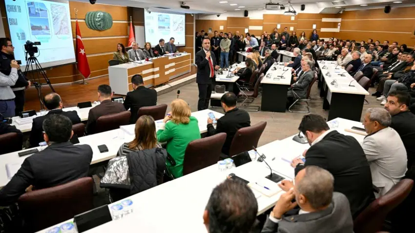 Bornova Belediyesi’nin 2025 Faaliyet Raporu meclisten geçti haberinin görseli