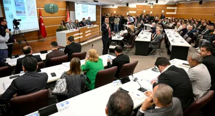 Bornova Belediyesi’nin 2025 Faaliyet Raporu meclisten geçti