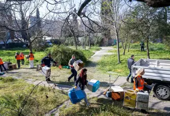 Bornova’da “Kedili Park” güvenli hale geldi