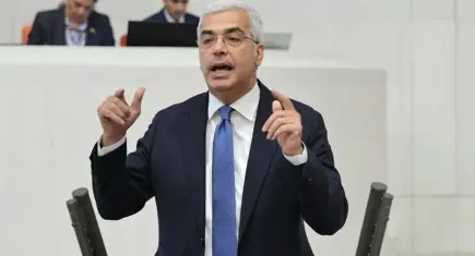 CHP'li Uzun’dan Meslek Fabrikası tepkisi: Bu İzmir’e düşmanlıktır