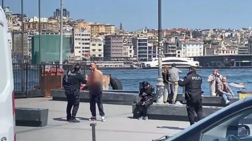 Döner bıçağıyla boğazını kesti haberinin görseli