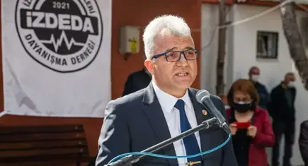 İzmirli depremzedelerden tepki büyüyor