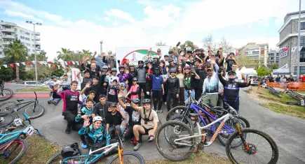 Karşıyaka’da Pump Track yarışı heyecanı