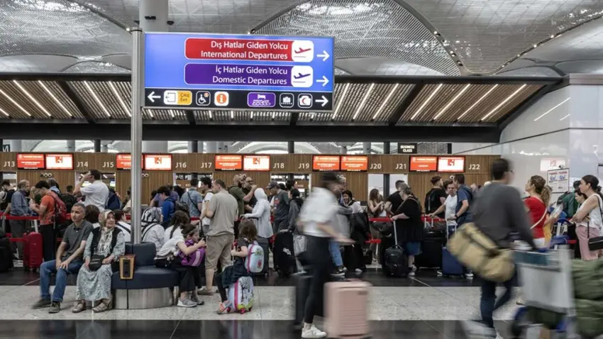 Havalimanlarında ilk çeyrekte 50 milyona yakın yolcuya hizmet verildi haberinin görseli