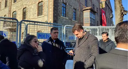 Meslek Fabrikası'ndaki nöbet ikinci gününde 