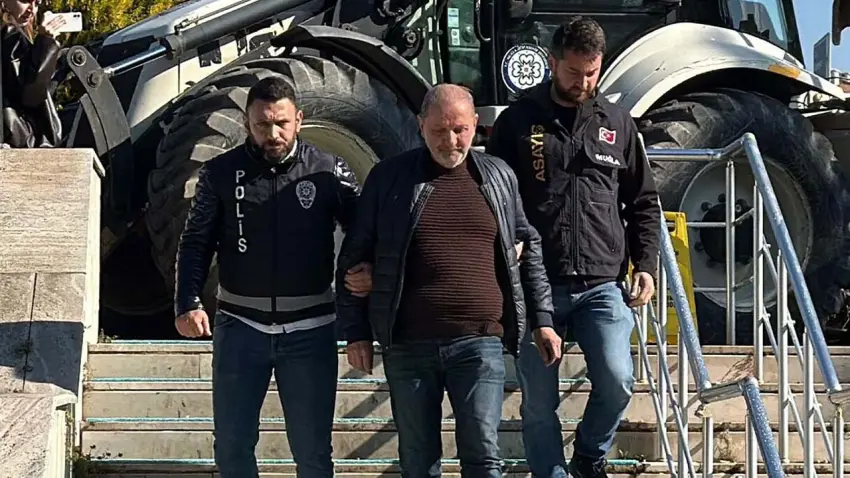 Taciz suçlamasıyla gözaltına alınan MUBRAŞ Yönetim Kurulu Başkanı Levent Arkan tutuklandı haberinin görseli