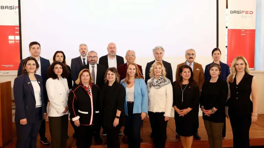 Türkiye Döngüsel Ekonomi Haftası İzmir’de başladı haberinin görseli