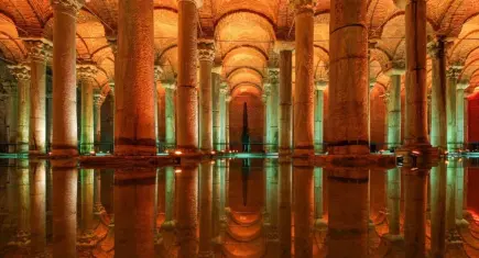 Yeraltı hazinesinde tapu krizi: Yerebatan Sarnıcı Vakıflar’a devredildi