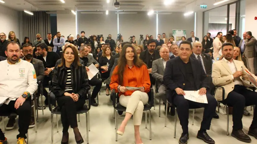 Alaçatı’da festival heyecanı: 560 milyon TL’lik katkı haberinin görseli