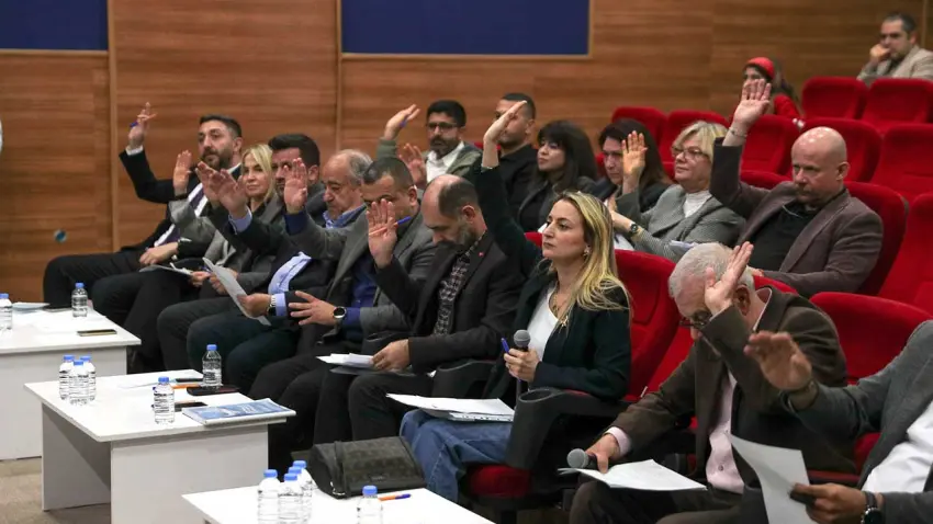 Aliağa Belediyesi Meclisi Nisan ayı toplantısını tamamladı haberinin görseli