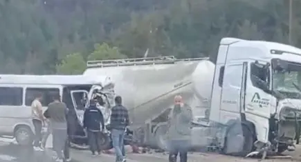 Antalya-Isparta yolunda kaza: 7 ölü