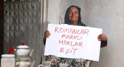 CHP’li Yüksel Taşkın’dan Dünya Romanlar Günü mesajı: Eşit yurttaşlık mücadelesi desteklenmeli