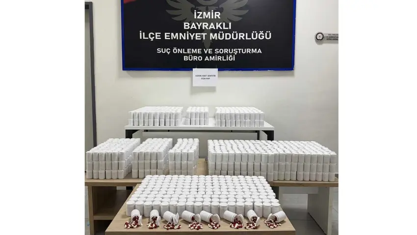 Bayraklı’da operasyon: 100 bini aşkın uyuşturucu hap ele geçirildi haberinin görseli