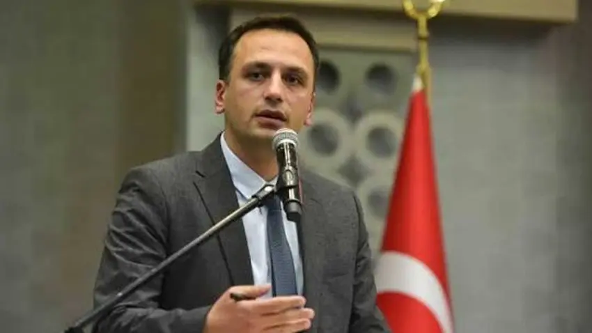 Bornova Belediye Başkanı Ömer Eşki tutuklama talebiyle adliyeye sevk edildi