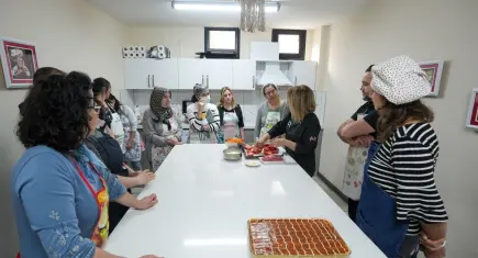 Gaziemir’de Mutfak Atölyesiyle Türk mutfağı eğitimi
