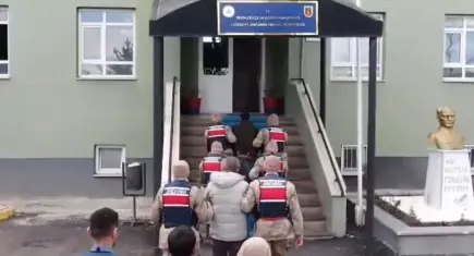 İçişleri Bakanlığı’ndan büyük organize suç operasyonu: 49 kişi tutuklandı