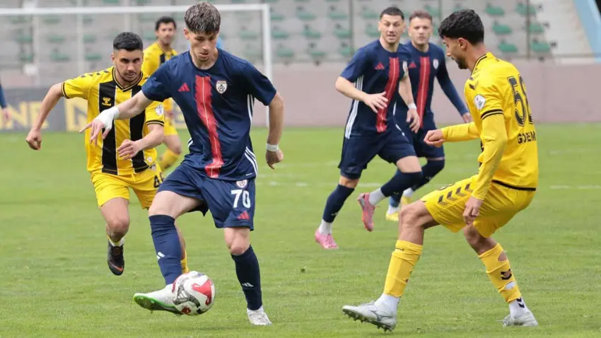 İzmir’in 2’nci ve 3’üncü Lig Takımları mücadeleye devam ediyor haberinin görseli