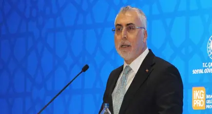 Bakan Işıkhan: AB fonlarıyla 1 milyar avroluk 1200 proje hayata geçirildi