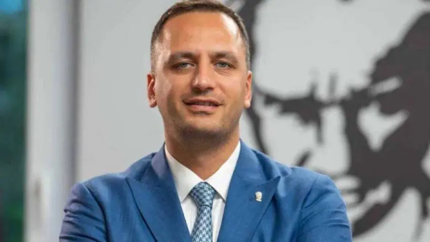 Bornova Belediye Başkanı Ömer Eşki hakkında yeni karar haberinin görseli