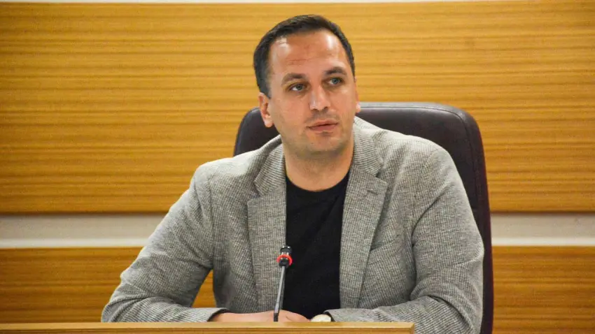 Bornova'nın Başkanı Eşki'nin serbest kalmasına itiraz edildi haberinin görseli